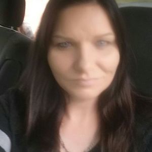 Meet your Posher, Desiree